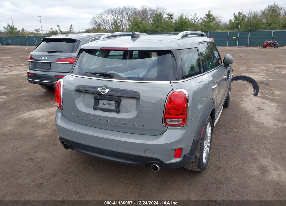 2019 MINI COUNTRYMAN COOPER S VIN: WMZYT5C59K3G93864