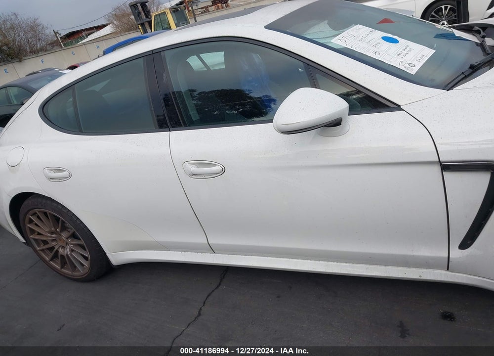 2014 PORSCHE PANAMERA 4 VIN: WP0AA2A77EL014430