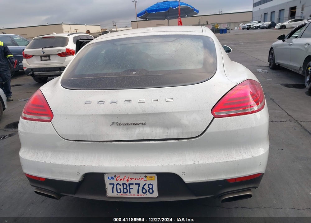 2014 PORSCHE PANAMERA 4 VIN: WP0AA2A77EL014430