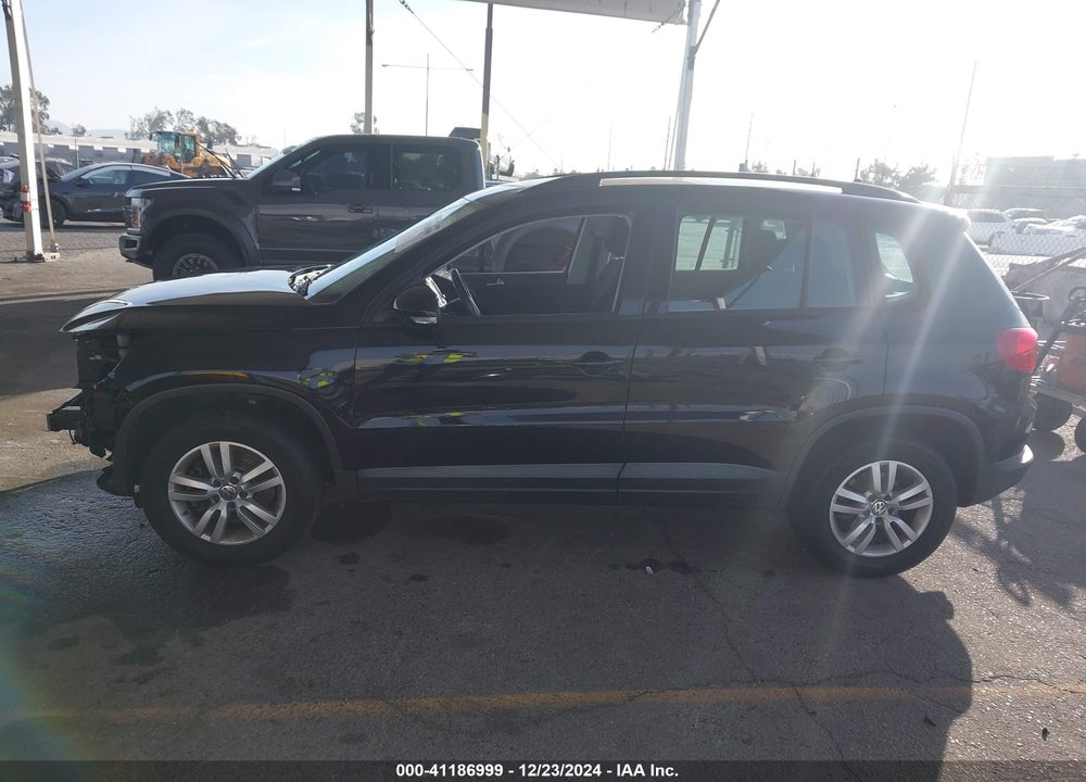 2015 VOLKSWAGEN TIGUAN S VIN: WVGAV7AX9FW550518