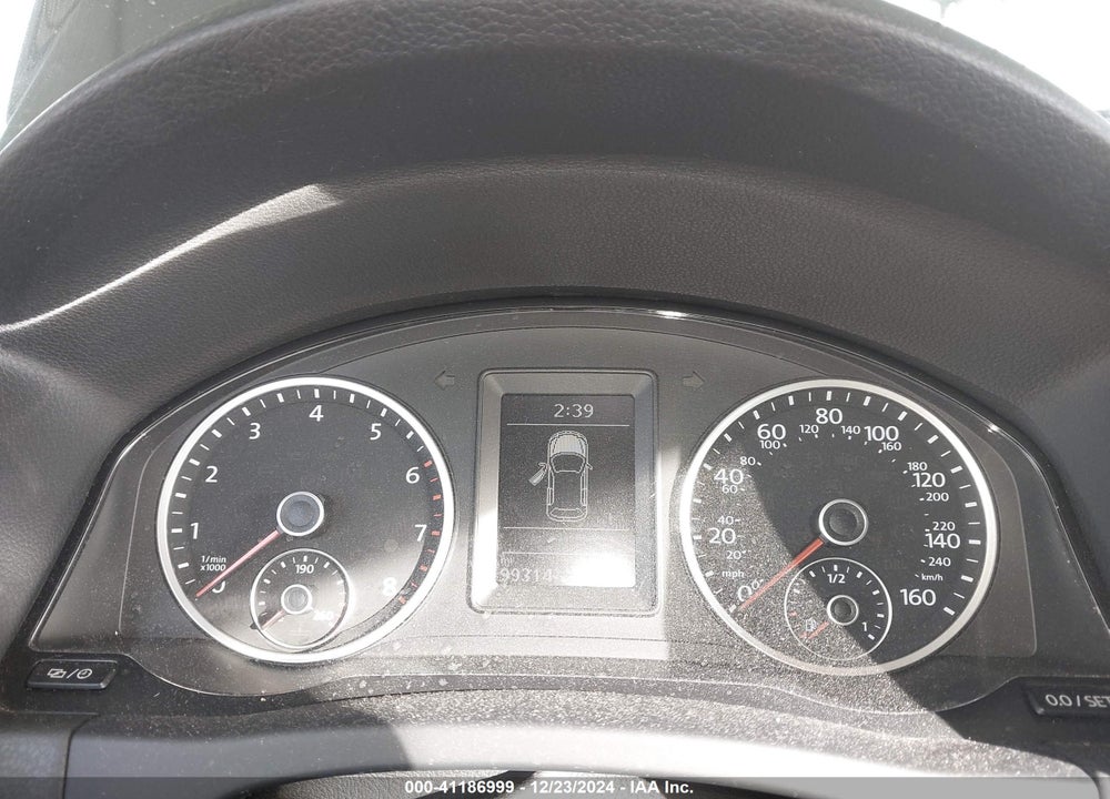 2015 VOLKSWAGEN TIGUAN S VIN: WVGAV7AX9FW550518