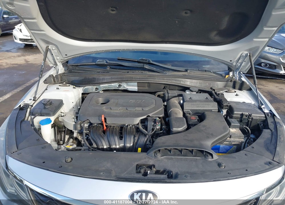 2019 KIA OPTIMA VIN: 5XXGT4L31KG354596