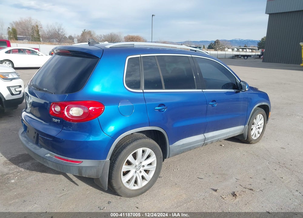 2009 VOLKSWAGEN TIGUAN S/SE/SEL VIN: WVGAV75N39W003046