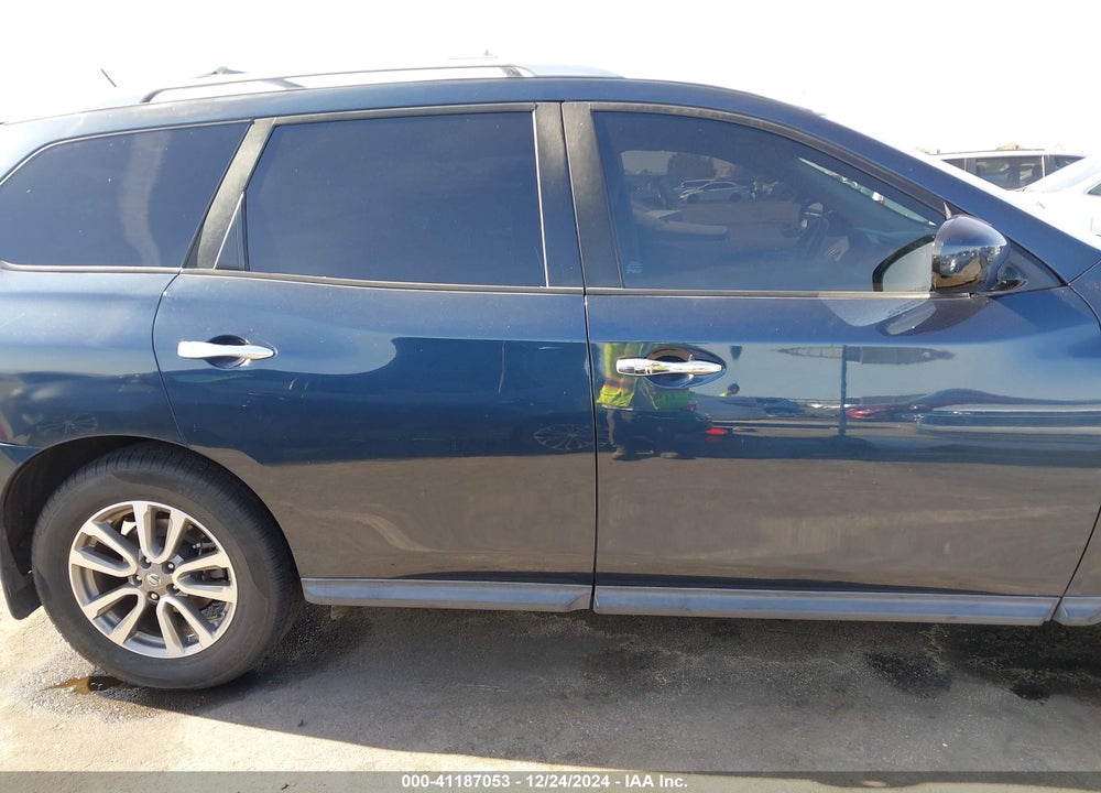 2014 NISSAN PATHFINDER SV VIN: 5N1AR2MN7EC727469