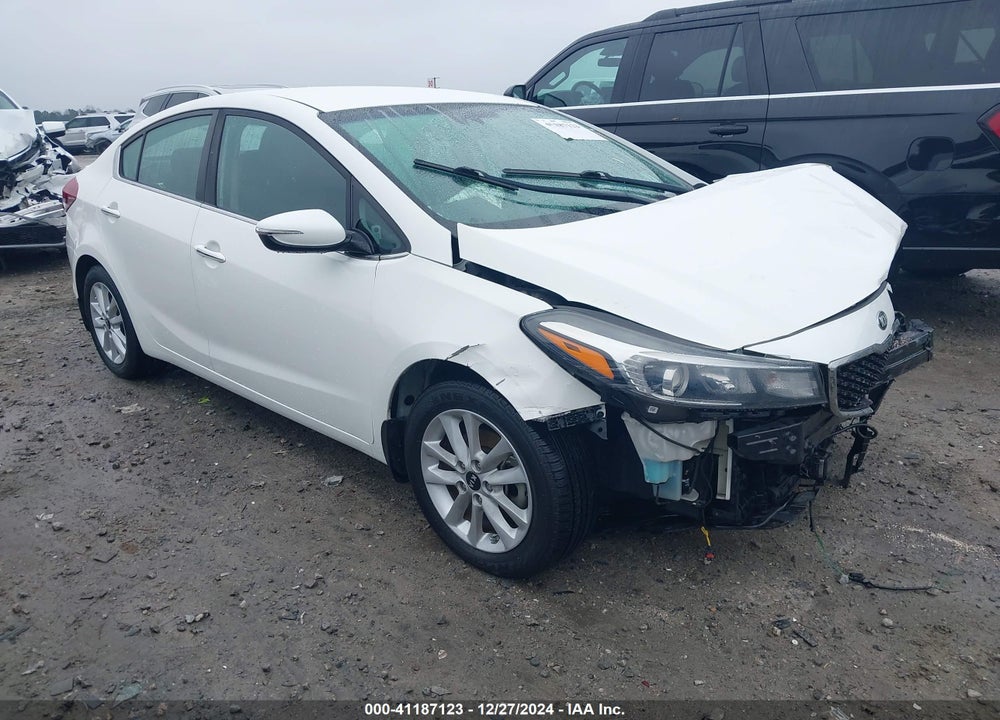 2017 KIA FORTE S VIN: 3KPFL4A75HE044230