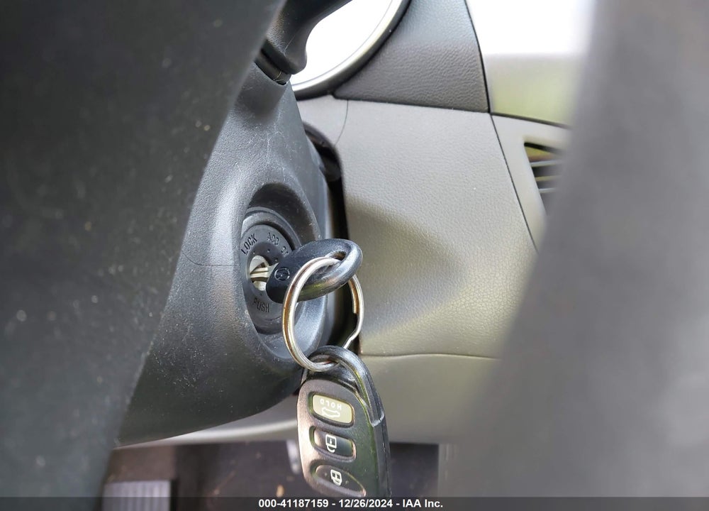 2011 HYUNDAI ELANTRA GLS VIN: 5NPDH4AE8BH020773