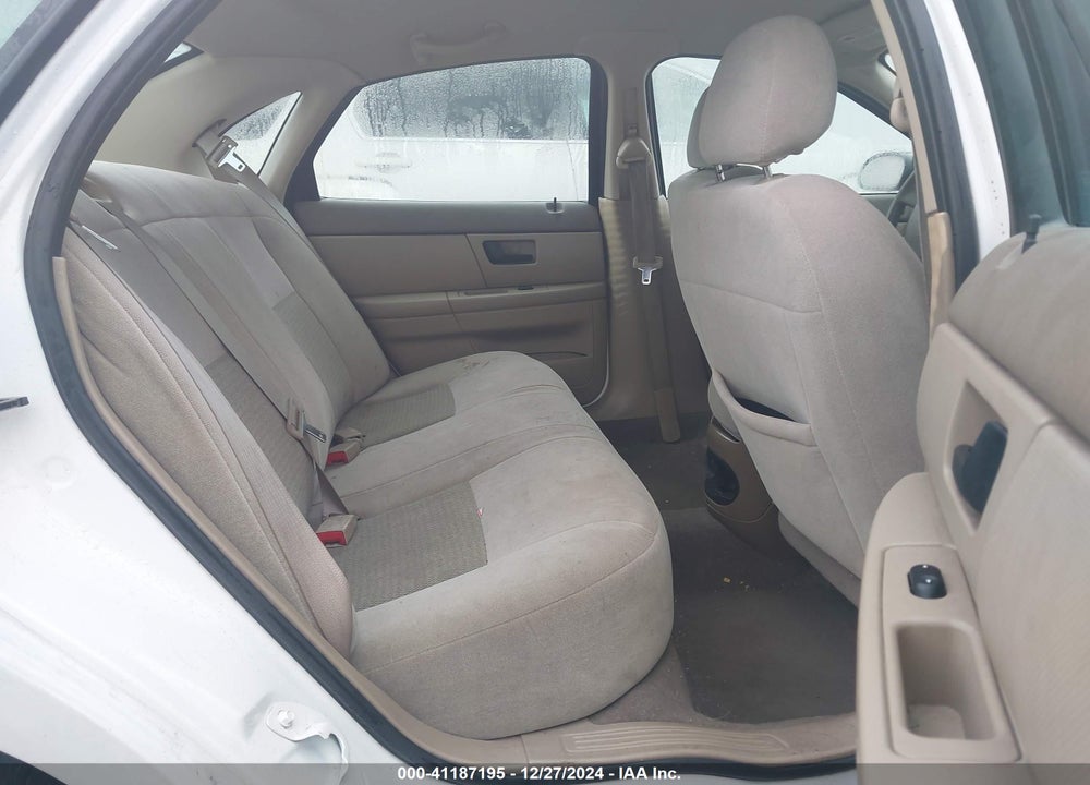 2005 FORD TAURUS SE VIN: 1FAFP53U95A269042