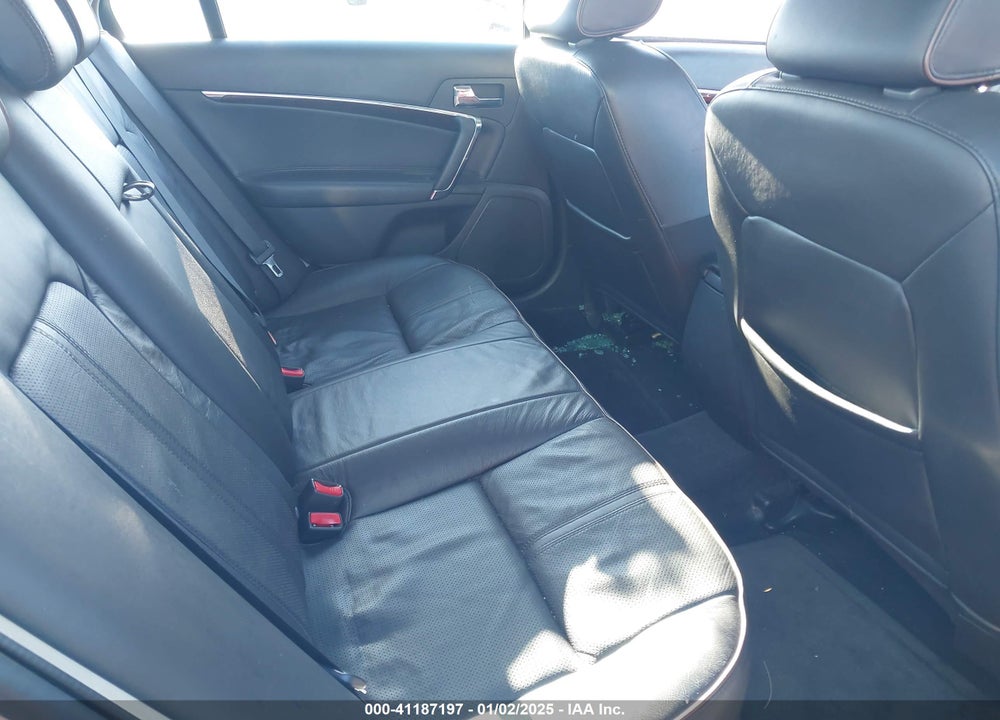 2010 LINCOLN MKZ VIN: 3LNHL2GC7AR611100