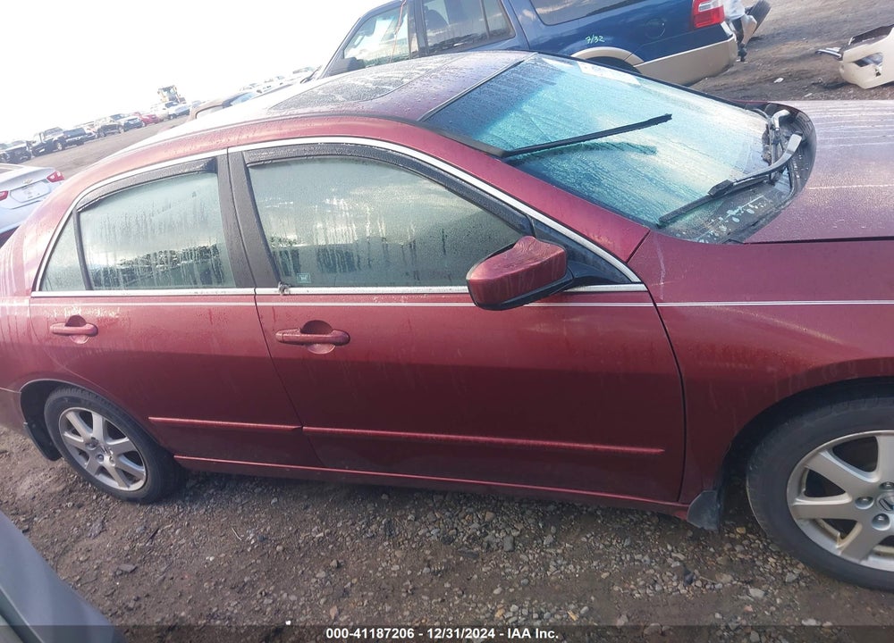 2005 HONDA ACCORD 3.0 EX VIN: 1HGCM665X5A073404