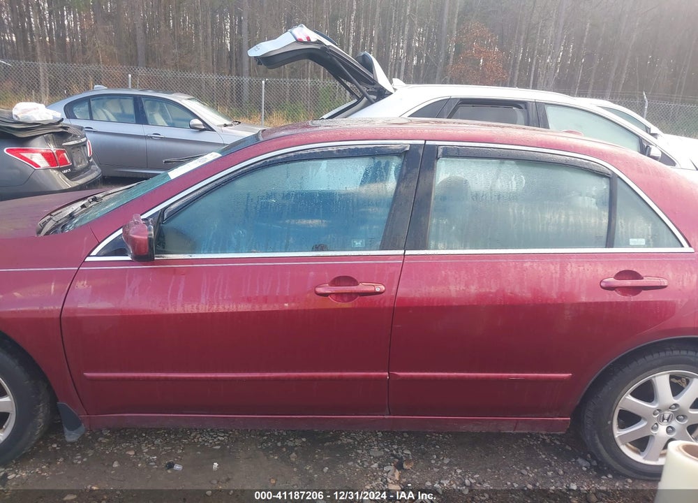 2005 HONDA ACCORD 3.0 EX VIN: 1HGCM665X5A073404