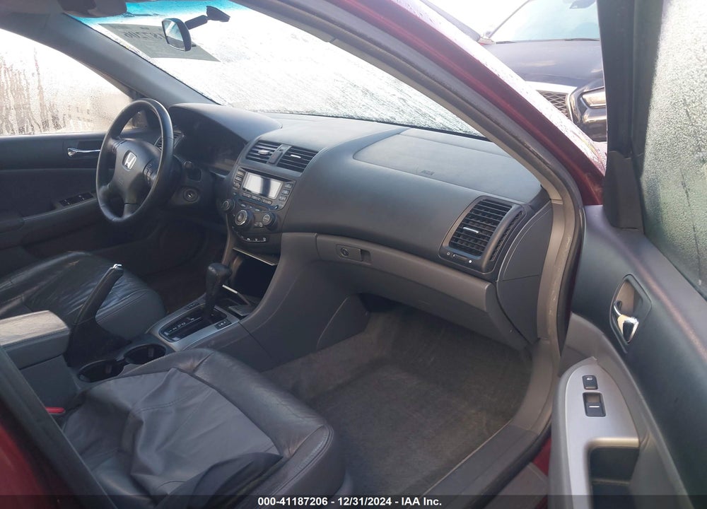 2005 HONDA ACCORD 3.0 EX VIN: 1HGCM665X5A073404