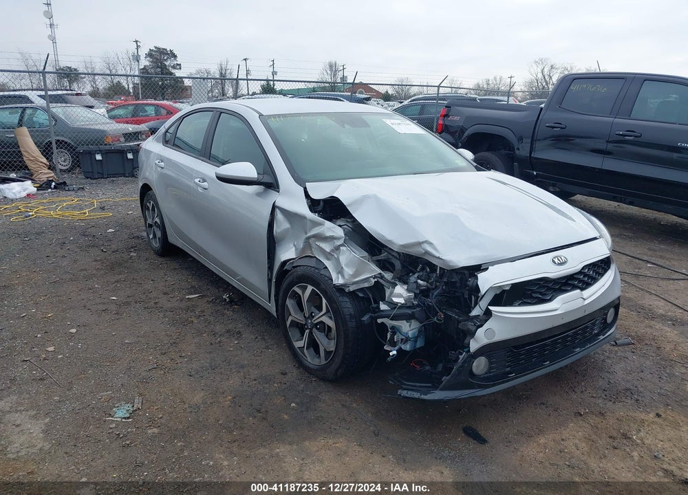 2021 KIA FORTE VIN: 3KPF24AD7ME327859