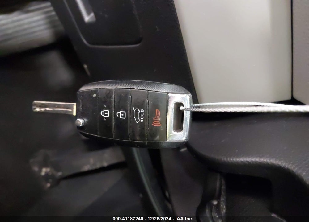 2017 KIA SOUL VIN: KNDJN2A22H7474441