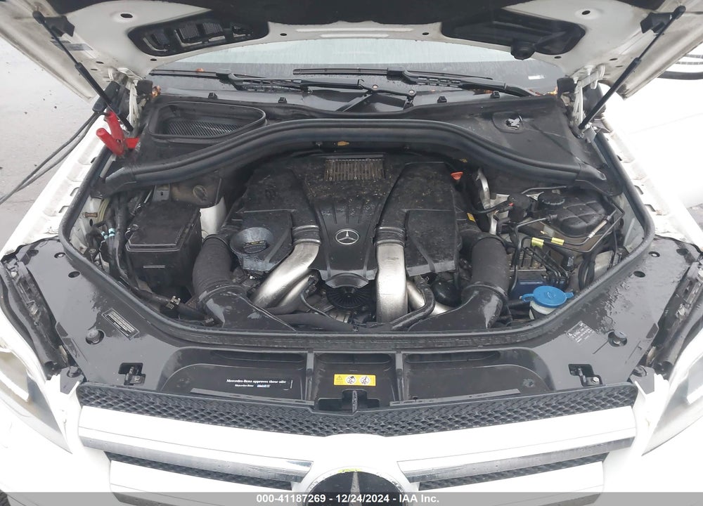 2014 MERCEDES-BENZ GL 550 VIN: 4JGDF7DEXEA328392