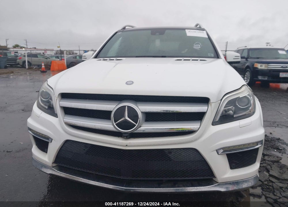2014 MERCEDES-BENZ GL 550 VIN: 4JGDF7DEXEA328392