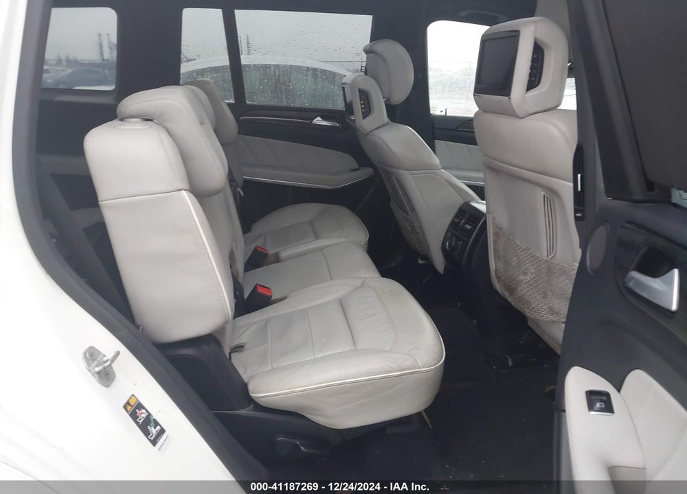 2014 MERCEDES-BENZ GL 550 VIN: 4JGDF7DEXEA328392