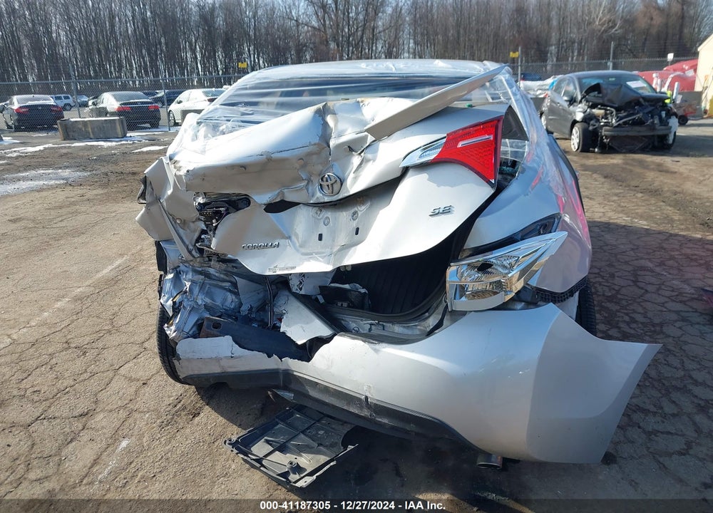 2018 TOYOTA COROLLA VIN: 2T1BURHE8JC013782