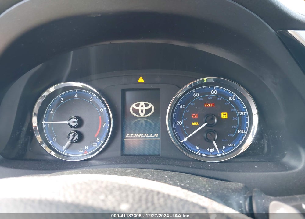 2018 TOYOTA COROLLA VIN: 2T1BURHE8JC013782