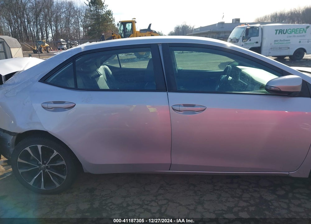 2018 TOYOTA COROLLA VIN: 2T1BURHE8JC013782