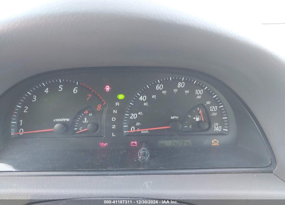 2003 TOYOTA CAMRY LE VIN: 4T1BE32K83U680524