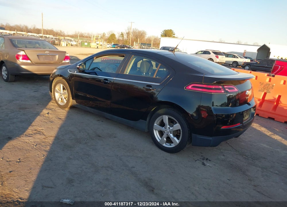 2012 CHEVROLET VOLT VIN: 1G1RB6E40CU104431