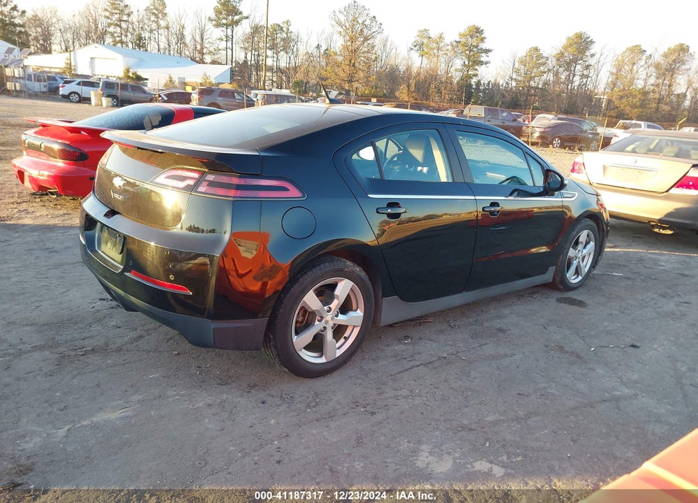 2012 CHEVROLET VOLT VIN: 1G1RB6E40CU104431