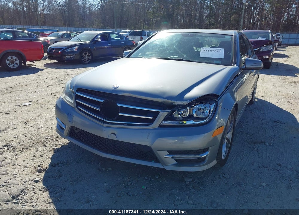 2014 MERCEDES-BENZ C 250 LUXURY/SPORT VIN: WDDGF4HBXER310398