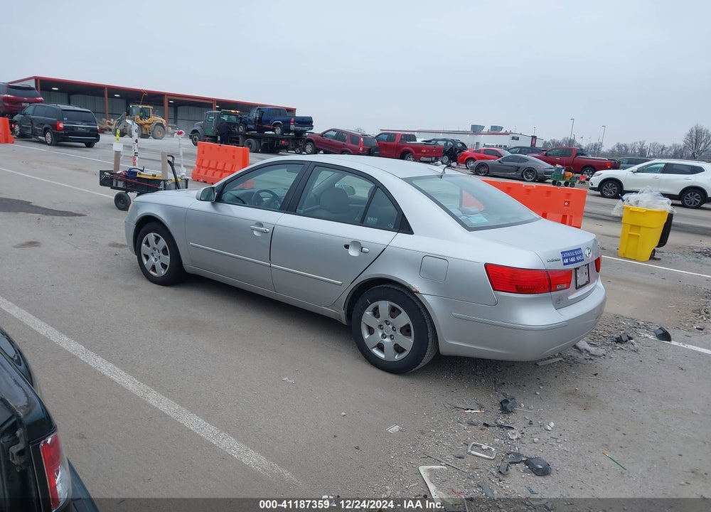 2009 HYUNDAI SONATA GLS VIN: 5NPET46C29H447869