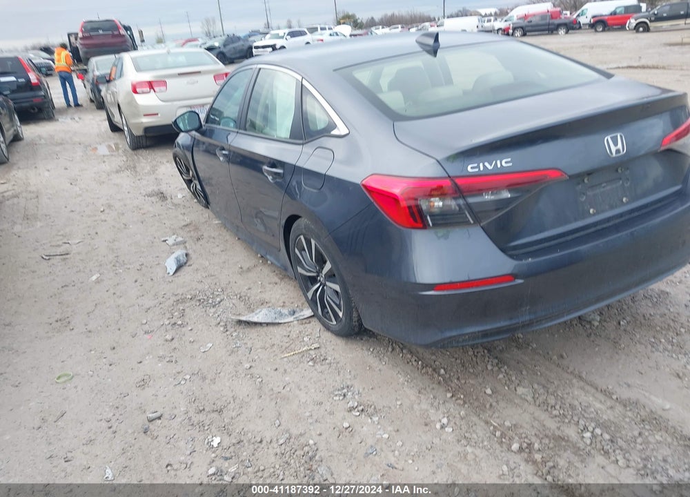 2022 HONDA CIVIC EX VIN: JHMFE1F75NX003186