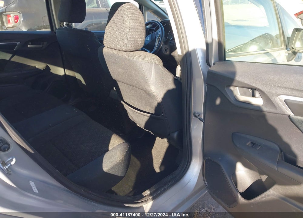 2016 HONDA FIT VIN: JHMGK5H59GS010450