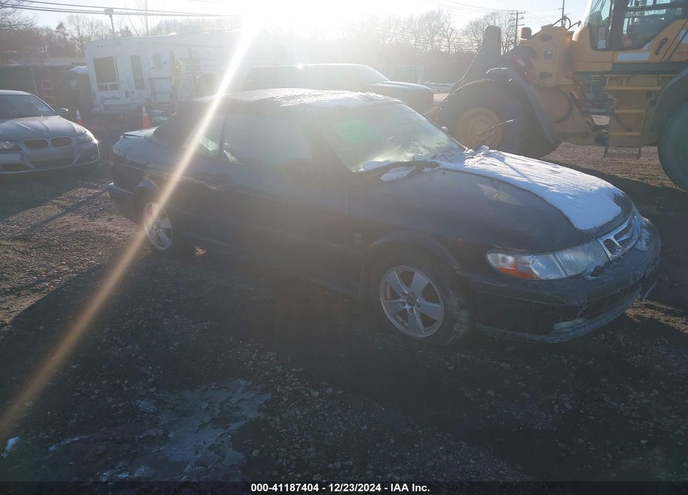2002 SAAB 9-3 SE VIN: YS3DF78KX27008141