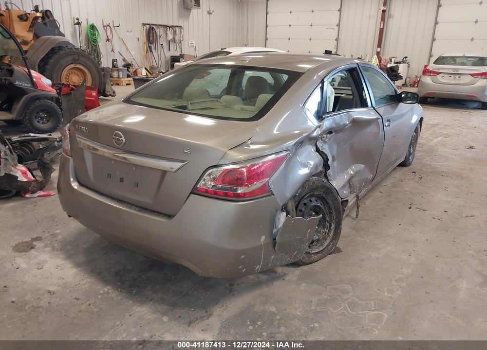 2015 NISSAN ALTIMA VIN: 1N4AL3AP8FN883128