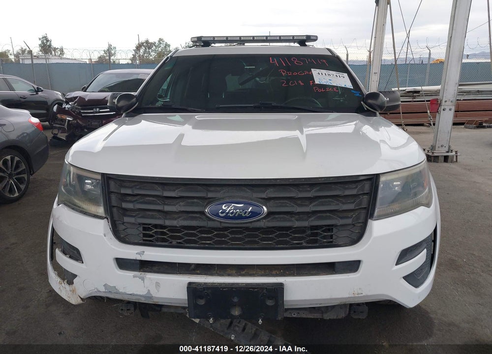 2018 FORD POLICE INTERCEPTOR VIN: 1FM5K8AR2JGA83933