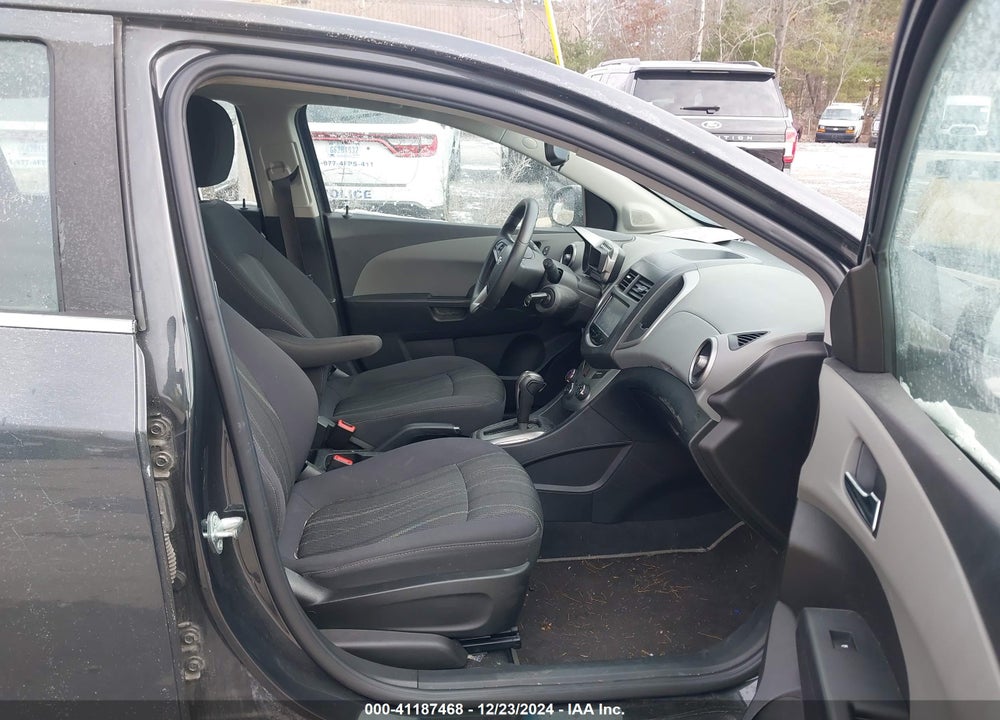 2015 CHEVROLET SONIC VIN: 1G1JC6SH6F4162999