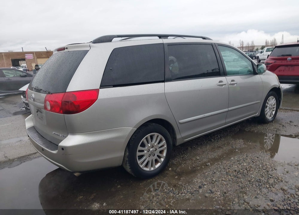 2007 TOYOTA SIENNA XLE VIN: 5TDZK22C07S041840
