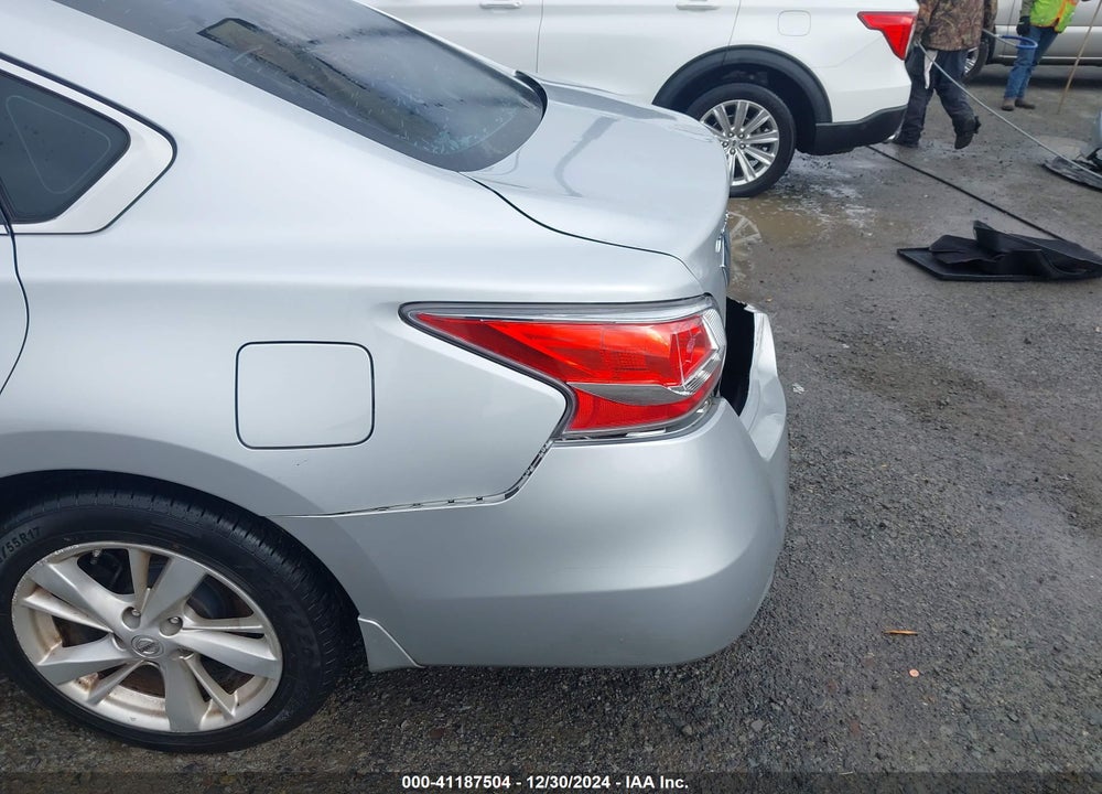 2015 NISSAN ALTIMA 2.5 SV VIN: 1N4AL3AP2FC104883
