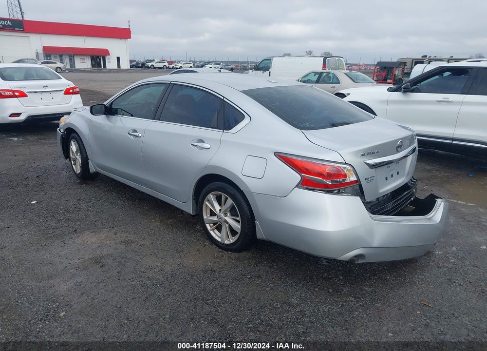 2015 NISSAN ALTIMA 2.5 SV VIN: 1N4AL3AP2FC104883