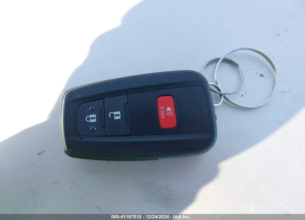 2019 TOYOTA C-HR VIN: NMTKHMBX8KR087051