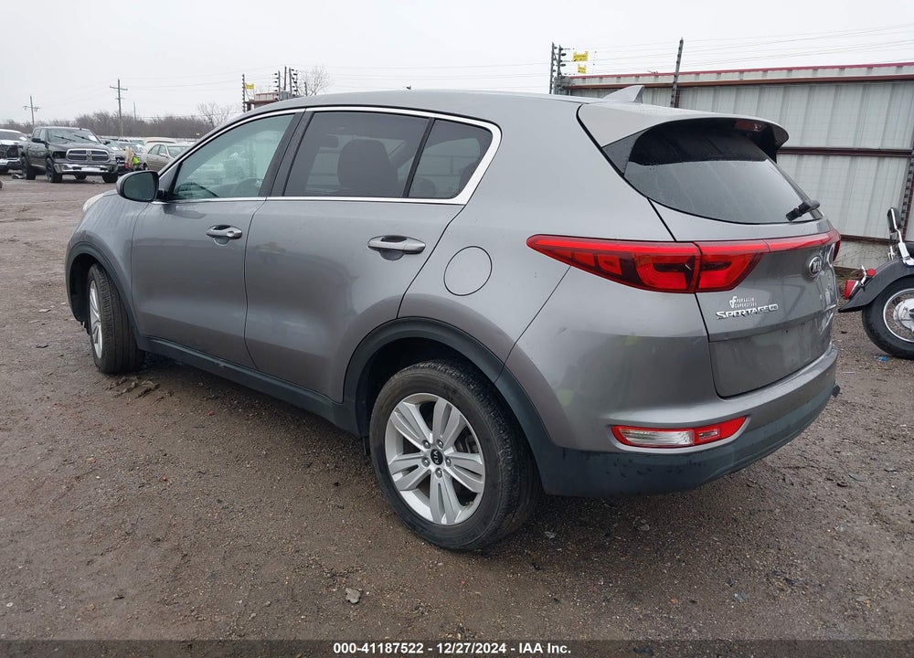 2019 KIA SPORTAGE LX VIN: KNDPM3AC5K7529421
