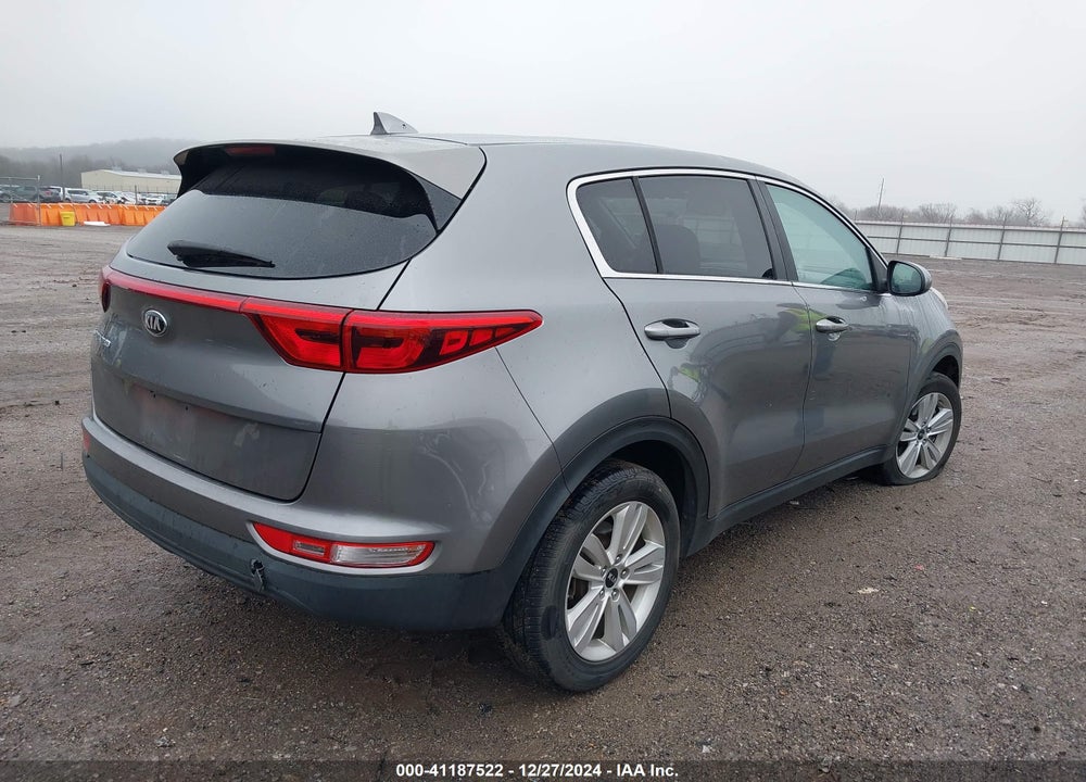 2019 KIA SPORTAGE LX VIN: KNDPM3AC5K7529421