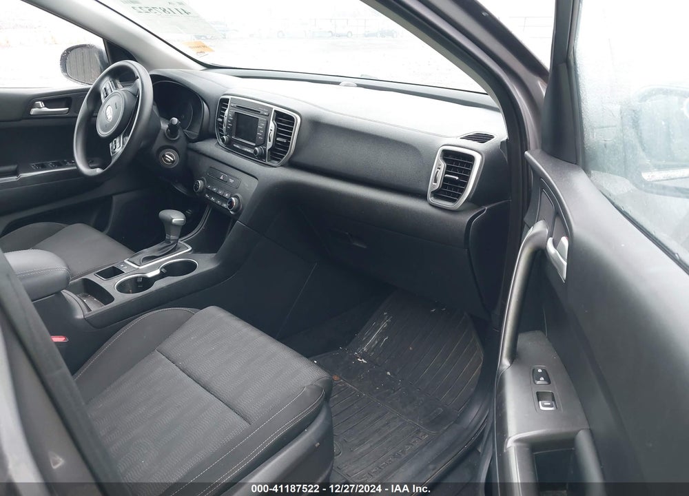 2019 KIA SPORTAGE LX VIN: KNDPM3AC5K7529421
