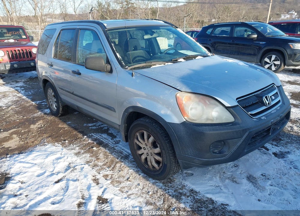 2005 HONDA CR-V EX VIN: SHSRD78855U338610