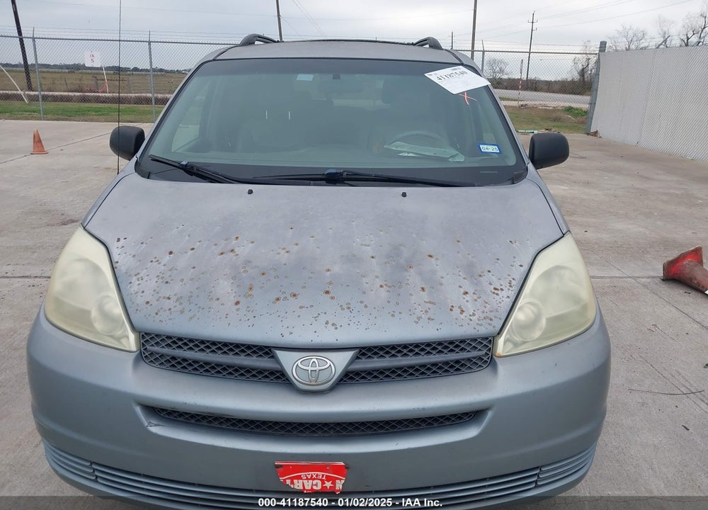 2004 TOYOTA SIENNA LE VIN: 5TDZA23C04S030995