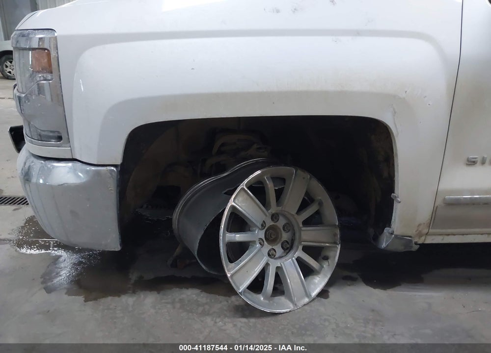 2018 CHEVROLET SILVERADO VIN: 3GCUKSEJ6JG220720