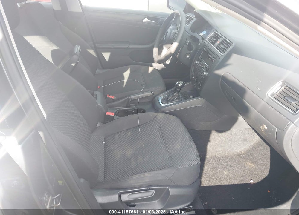 2014 VOLKSWAGEN JETTA 2.0L S VIN: 3VW2K7AJ4EM367021