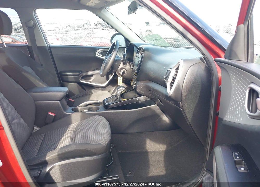 2020 KIA SOUL VIN: KNDJ23AU2L7100579