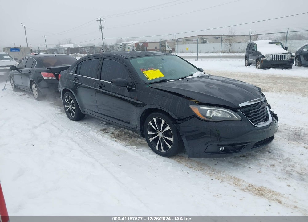 2013 CHRYSLER 200 TOURING VIN: 1C3CCBBG8DN715678