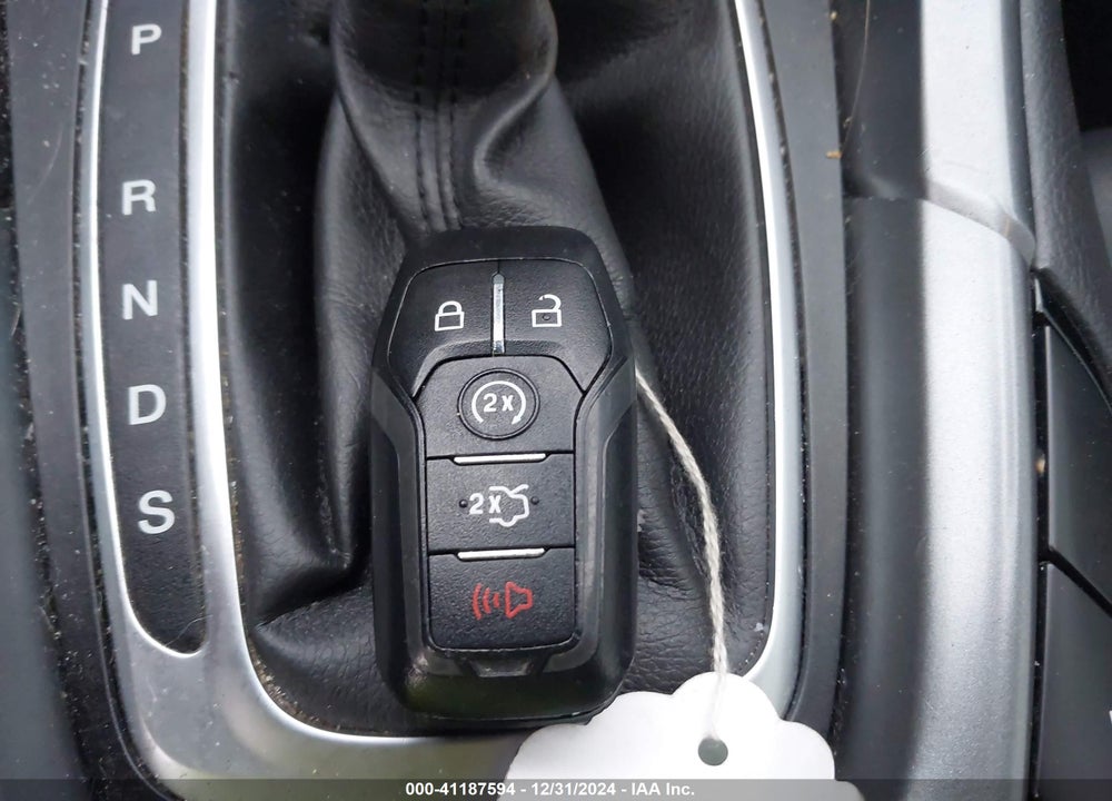2013 FORD FUSION VIN: 3FA6P0D94DR100631