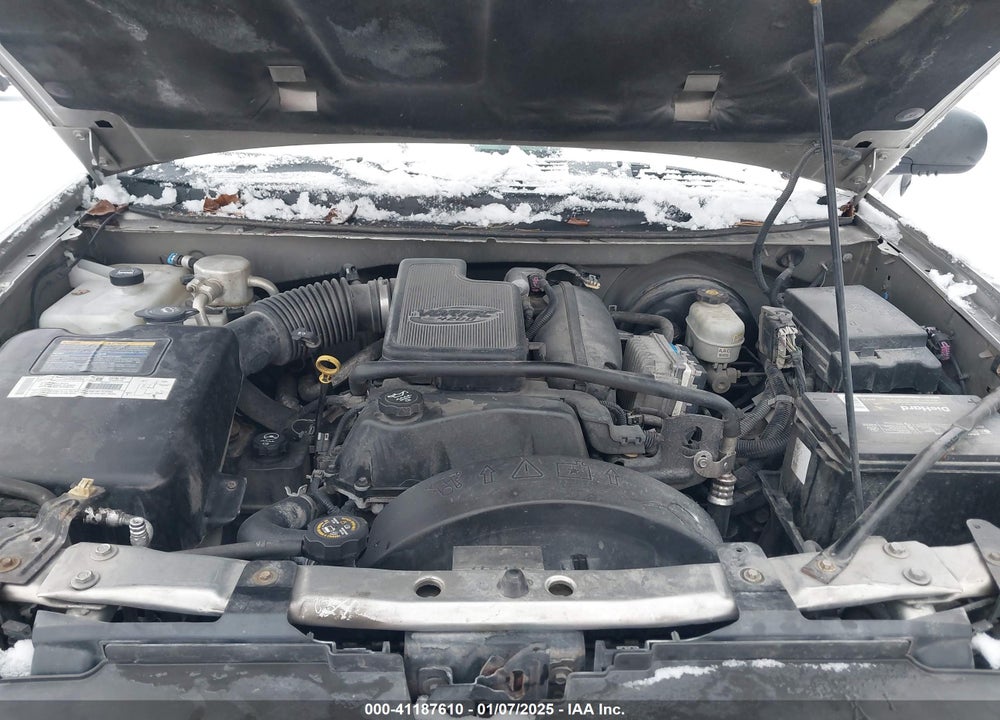 2003 CHEVROLET TRAILBLAZER LS VIN: 1GNDT13S032115953