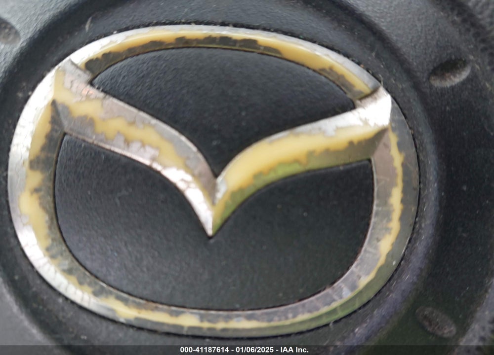 2008 MAZDA MAZDA3 VIN: JM1BK32G681103105